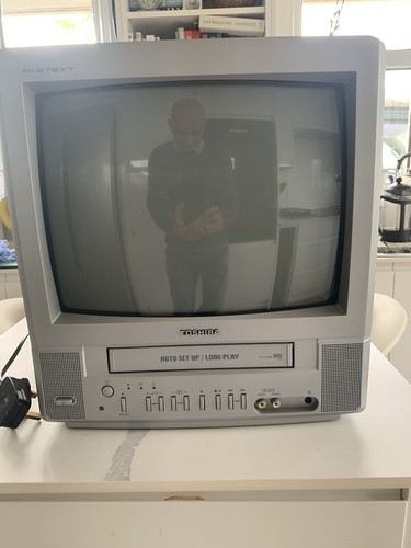 Toshiba built in vhs - &,